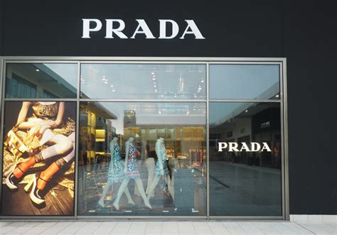 outlet prada europa|prada factory outlet store online.